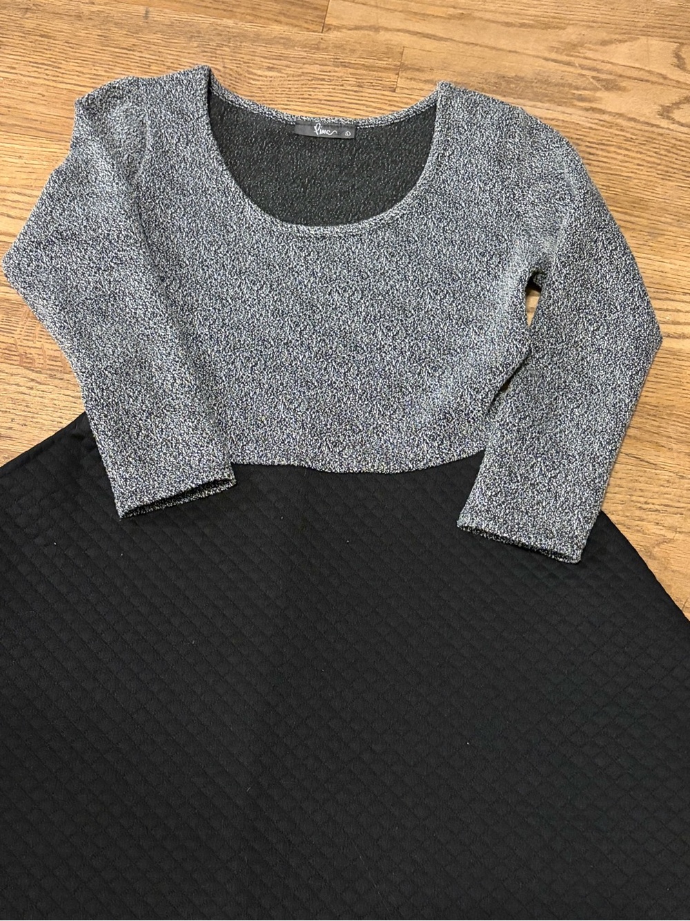 Evan Picone size Large Gray and Black Women's Sweater Dress - Classic Scoop Neck